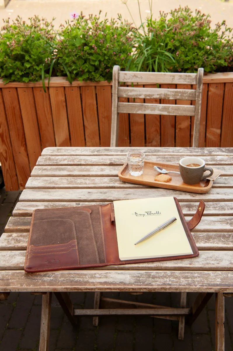 Tony Perotti A5 Folder Standard with Tablet Pocket, Dark Brown - Bild 5